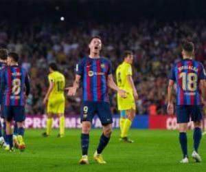 برشلونة يودع دوري أبطال أوروبا.. إنتر ميلان يرسله إلى الدوري الأوروبي للموسم الثانى