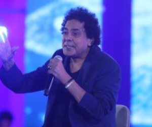 محمد منير يتألق فى أقوى حفلات مهرجان الموسيقى العربية رافعا شعار "كامل العدد"