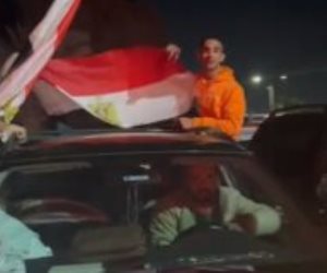 بأعلام مصر والأغاني الوطنية.. مسيرات لدعم الرئيس السيسي وقمة المناخ في "الحوامدية"