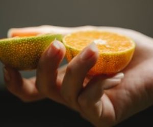 أطعمة طبيعية لمقاومة سرطان البنكرياس.. منها الليمون والثوم