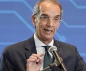  وزير الاتصالات يكشف تفاصيل الاتفاق مع 29 شركة عالمية لضخ استثمارات فى مصر