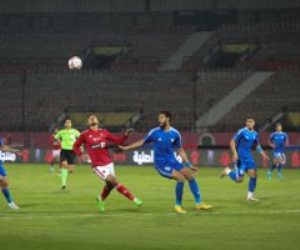 سموحة يوقف قطار الأهلي بتعادل سلبى فى سباق الدورى