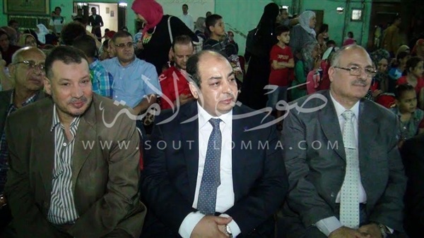 بالصور.. طلاب بنها للسيسى: «نحن نقف خلفك»