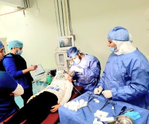 74 عملية جراحية في ثالث أيامها.. قافلة الأزهر في سوهاج تضمد جراح المرضى
