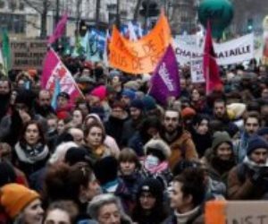  مظاهرات حاشدة فى فرنسا احتجاجا على تعديل نظام التقاعد