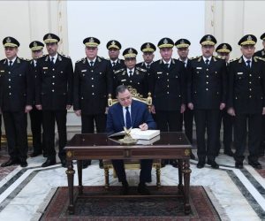 وزير الداخلية وقيادات المجلس الأعلى للشرطة في قصر عابدين لتسجيل كلمة للرئيس في احتفالات الشرطة