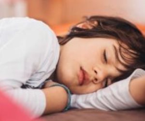 فوائد النوم للأطفال وعدد الساعات المثالية حسب العمر