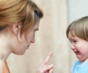 دراسة تحذر: حبس الدموع لدى الأطفال يعرضهم لمشاكل صحية