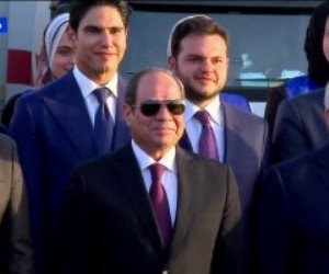 الرئيس السيسي يشهد اصطفاف متطوعى التحالف الوطنى عقب وصوله احتفالية "كتف في كتف"
