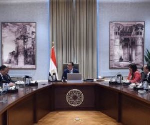 رئيس الوزراء يتابع مخططات تطوير المنطقة المحيطة بالمتحف المصرى الكبير