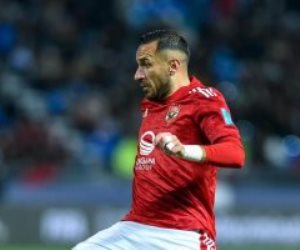 رباعي الأهلي يشارك فى المران استعدادا للهلال وكولر يحاضر اللاعبين