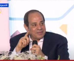 الرئيس السيسي: "شرف لينا أننا قررنا ننقلكم للأسمرات بفلوس مصر"
