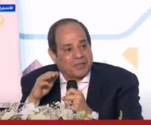 الرئيس السيسي من الأسمرات: لو قدرنا نوفر تعليم جيد هنكون فى مكان تانى