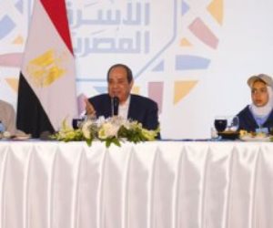 المصري الديمقراطي: إفطار الأسرة المصرية بالأسمرات قناة تواصل مهمة الرئيس السيسى والمصريين