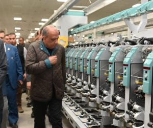 وزير قطاع الأعمال يتفقد مصانع الغزل والنسيج لمتابعة الاستعدادات لافتتاحها وتركيب ماكينات إيطالية