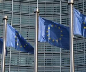 المفوضية الأوروبية تتبنى مبادرة لربط العواصم الأوروبية بقطارات عالية السرعة