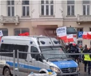 المعارضة البولندية تكشف مواعيد وأماكن التظاهر ضد الحزب الحاكم