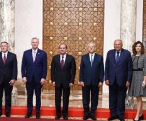 الرئيس السيسى يؤكد موقف مصر الثابت بالتوصل لحل عادل يضمن حقوق الشعب الفلسطينى