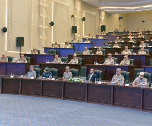 الرئيس السيسى يشيد بجهود القوات المسلحة فى حماية الحدود ودعم مقومات التنمية (فيديو)
