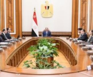دفعة قوية للاستثمار بـ22 قرارا رئاسيا.. الرئيس السيسى يوجه الحكومة بالعمل على سرعة تنفيذ قرارات المجلس الأعلى للاستثمار