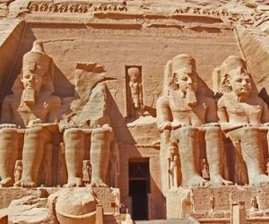 نجوم العالم يستكشفون أسرار الحضارة المصرية من خلال الرحلات النوبية.. توم هانكس وكاتي بيري وأورلاندو بلوم في رحلة سرية