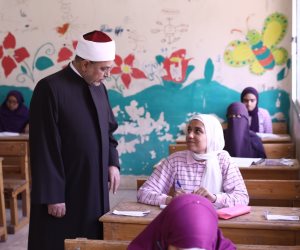 رئيس جامعة الأزهر يتفقد لجان امتحان الشهادة الثانوية الأزهرية في يومها الأول