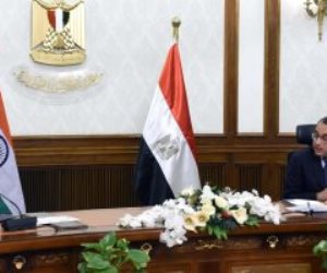 رئيسا وزراء مصر والهند يترأسان اجتماع مائدة مستديرة لمناقشة ملفات التعاون ذات الاهتمام المشترك