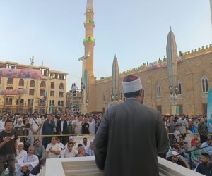 خطيب مسجد الإمام الحسين يوضح أهمية التضحية في طاعة الله