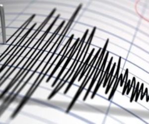 زلزالان يضربان الفجيرة الإماراتية وولاية تيبازة بالجزائر صباح اليوم