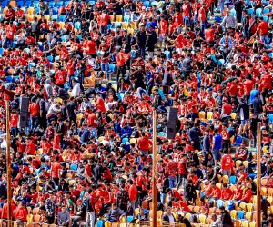  إقبال جماهير الأهلى والزمالك لمتابعة مباراة القمة على ارضية استاد القاهرة  