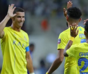 «النصر بمن حضر».. رونالدو يعلق بالعربية على غيابه من مباراة فريقه والاتحاد بعد إصابته