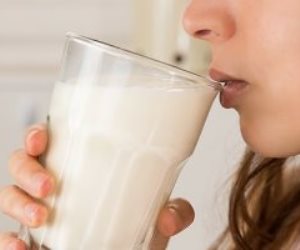 ما هي فوائد تناول التمر بالحليب علي الجسم ؟ اعرف التفاصيل 