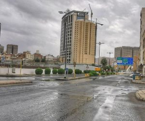 أمطار غزيرة مصحوبة وبرد وسيول في مكة ورفع التنبيه إلى الإنذار الأحمر