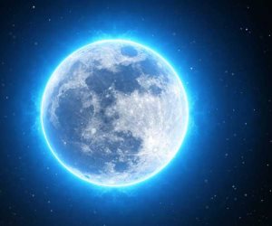 "القمر الأزرق".. ظاهرة فلكية نادرة تظر في سماء مصر والعالم نهاية الأسبوع