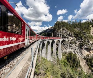 إيطاليا: دهس 5 عمال سكك حديدية أثناء استبدال قضبان