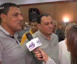 أهالى سيناء يوجهون الشكر للرئيس السيسى بعد تسليمهم عقود تمليك لأراضى زراعية