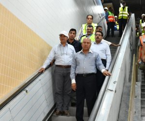 وزير النقل يستقل مترو الخط الثالث للاطمئنان على جاهزية المحطات الجديدة