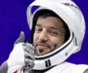 رائد الفضاء الإماراتى سلطان النيادى يحكى لحظاته الأولى بالفضاء