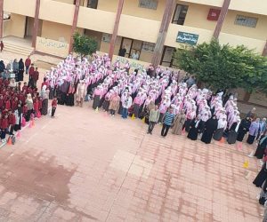 رجعوا التلامذة .. 116 ألف طالب وطالبة يعودون لمقاعد الدراسة.. ومحافظ شمال سيناء يتابع أول يوم دراسي بالعريش (صور) 