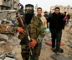الفصائل الفلسطينية تعلن أسر مستوطنين وجنود إسرائيليين جنوب غزة