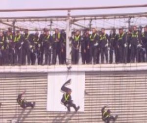 طلاب أكاديمية الشرطة يؤدون "عروض ميدان" الجبال أمام الرئيس السيسى