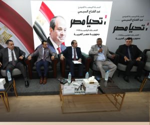 الحملة الرسمية للمرشح الرئاسي عبد الفتاح السيسي تستقبل وفداً من نقابة الزراعيين (صور)