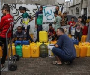 جارديان: نقص مياه الشرب النظيفة لـ 95% من سكان غزة يهدد بحدوث أزمة صحية