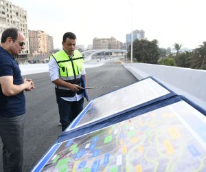 الرئيس السيسي يتفقد أعمال التطوير بعدد من الطرق والمحاور بالقاهرة الكبرى