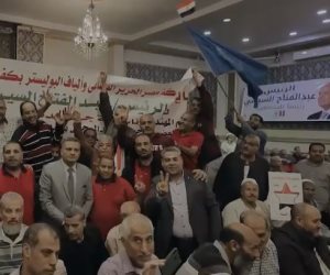 العاملون بشركة مصر للغزل والنسيج ينظمون مؤتمرًا حاشداً لدعم "السيسي"