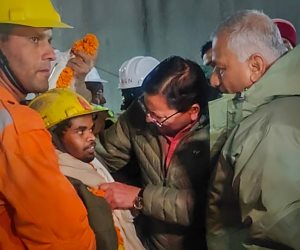 حدث في الهند .. إنقاذ 41 عاملا بعد 17 يوما داخل نفق منهار فى ولاية أوتار