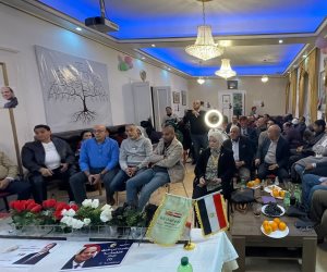 انزل شارك صوتك مستقبلك.. الجالية المصرية بفيينا يؤكدون أهمية المشاركة في الانتخابات الرئاسية (صور)