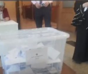 توافد المصريين فى قطر للتصويت فى الانتخابات الرئاسية.. فيديو