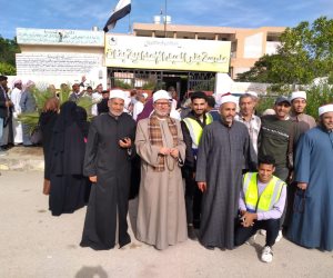 مشايخ الأوقاف ببئر العبد يسجلون حضورهم أمام اللجان.. ويؤكدون: المشاركة فى الانتخابات الرئاسية واجب وطني