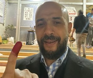 خالد الطوخي رئيس مجلس أمناء جامعة مصر للعلوم والتكنولوجيا يدلى بصوته فى الانتخابات الرئاسية 